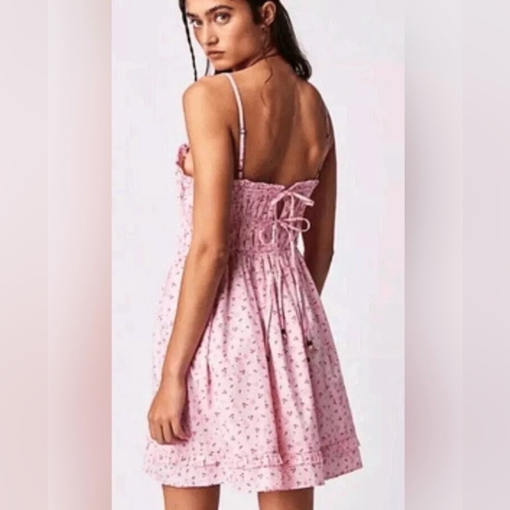 Free People Gabby Mini Floral Pink
Cotton Dress. Size L